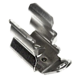 3535 3535 3AG FUSE CLIP W/SOLDER LUG BR/NI